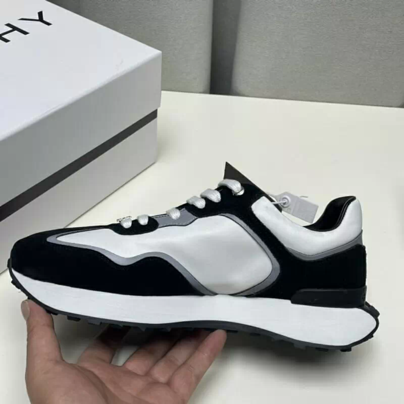 givenchy decontractees chaussures pour homme s_1225a423